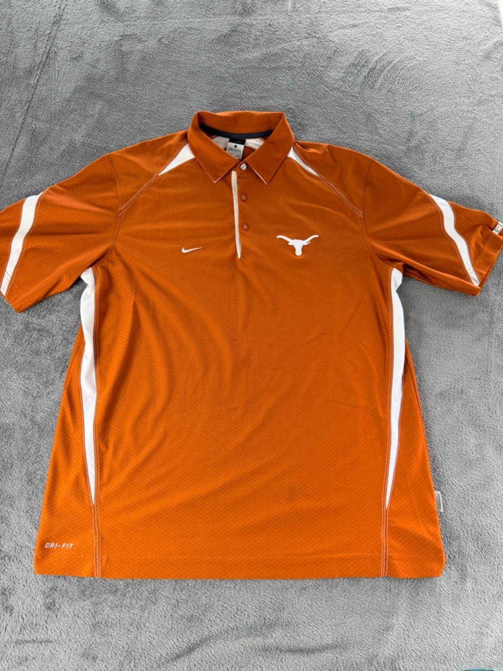 Nike Dri-Fit Texas UT Longhorns Polo Shirt Mens Size Large Vintage Metal Swoosh